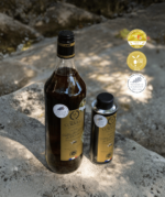 Huile d’olive maturée AOP Vallée des Baux-de-Provence : double médaille d’or (région Sud, AOP) et argent au Concours Général Agricole de Paris. Intense.